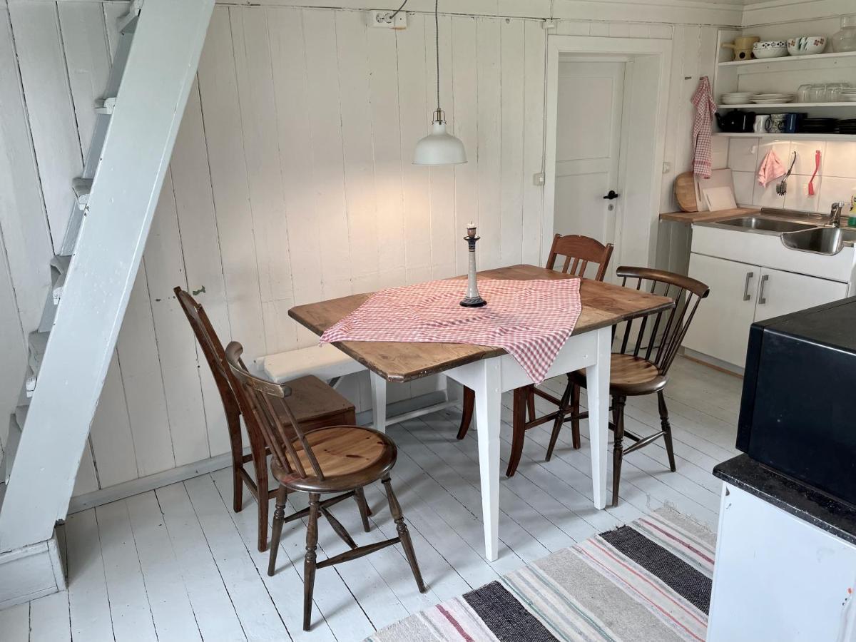 Grandmothers Cosy Farmhouse Fredvang Eksteriør bilde
